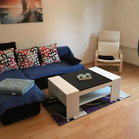 Zum Pinguin Ii Grunewald