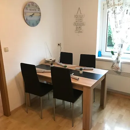 Zum Pinguin Ii Grunewald